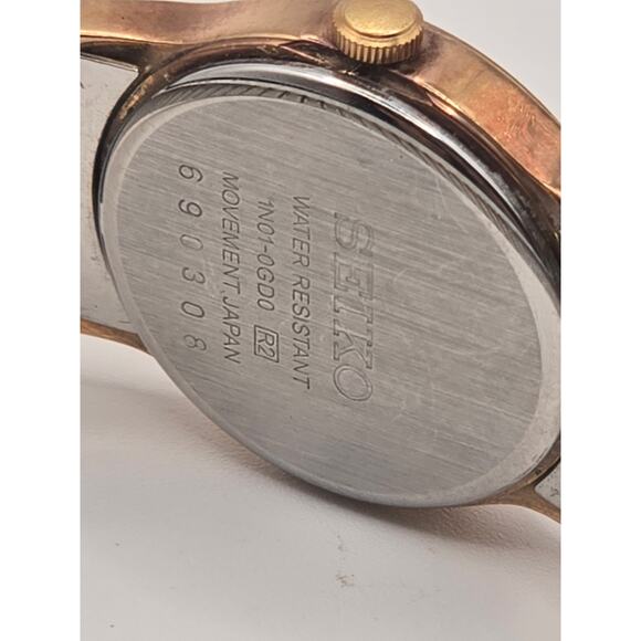 Vintage 1996 Seiko Ladies Quartz Watch 1N01-0GD0 - Gold Tone Expansion Band main image 6